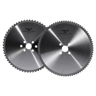 Fulla de serra circular en fred de carbur